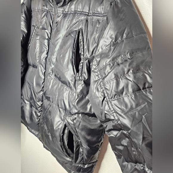 DKNY Active Men's XXL Black Puffer Jacket - Picture 2 of 10